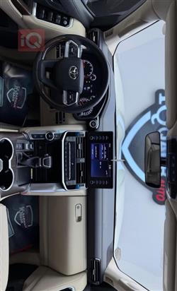 تويوتا لاندكروزر